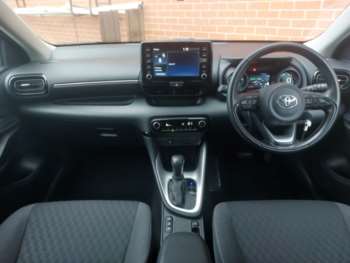 Used Toyota Yaris 2022 for sale - 74433050: Photo