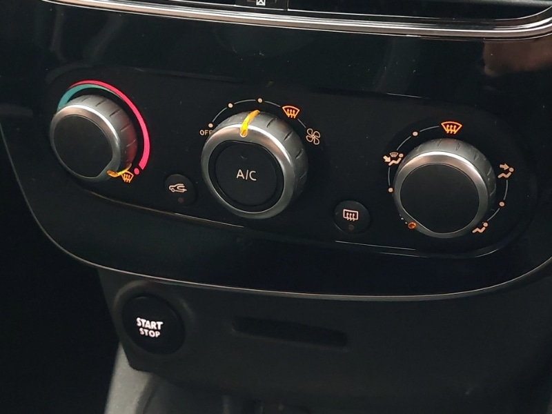 Used Renault Clio 2017 for sale - 76964159: Photo 16