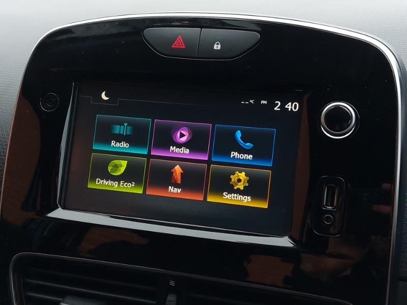 Used Renault Clio 2017 for sale - 76964159: Photo 17