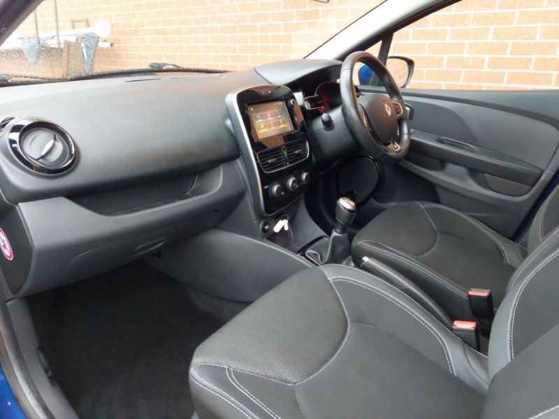 Used Renault Clio 2017 for sale - 76964159: Photo 5