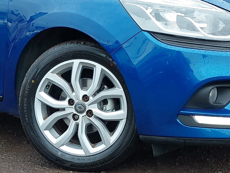 Used Renault Clio 2017 for sale - 76964159: Photo 9