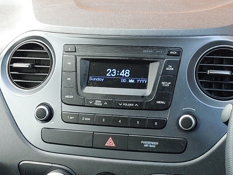 Used Hyundai i10 2018 for sale - 77325014: Photo 10