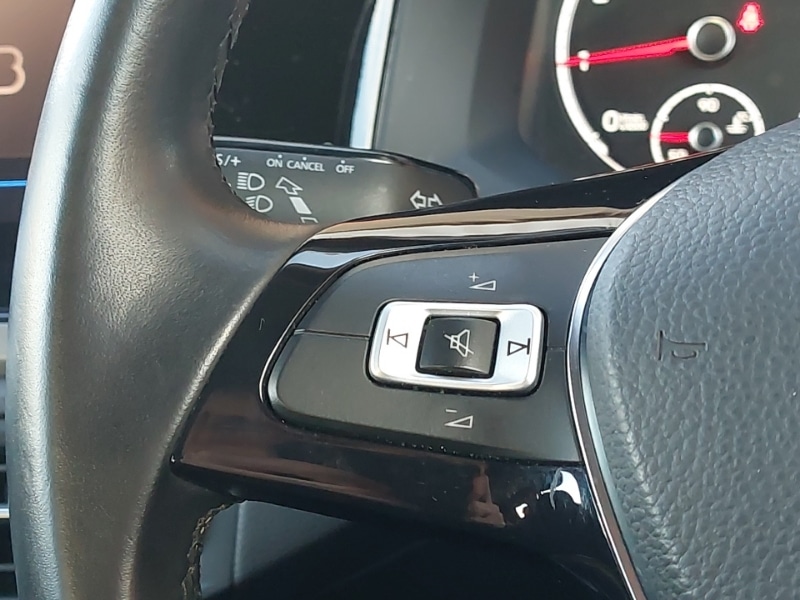 Used Volkswagen Polo 2018 for sale - 76408179: Photo 11