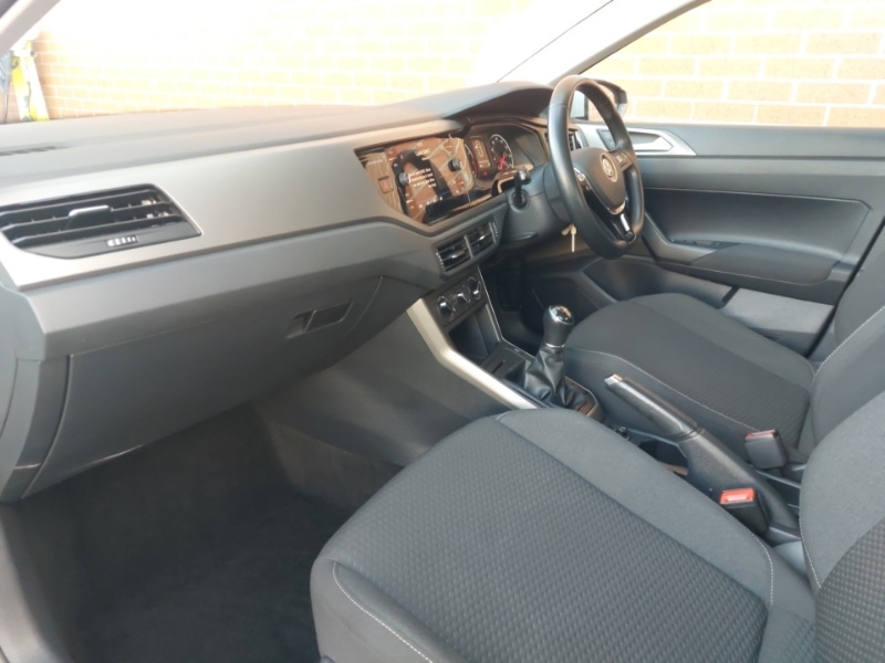 Used Volkswagen Polo 2018 for sale - 76408179: Photo 5