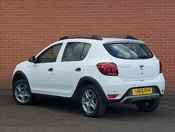 Used Dacia Sandero Stepway 2019 for sale - 78567850: Photo