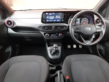 Used Hyundai i10 2023 for sale - 77518358: Photo