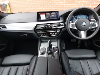 Used BMW 5 Series 2019 for sale - 76282182: Photo 2