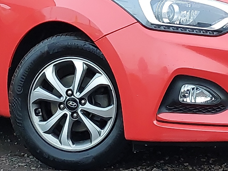 Used Hyundai i20 2018 for sale - 77644614: Photo 9