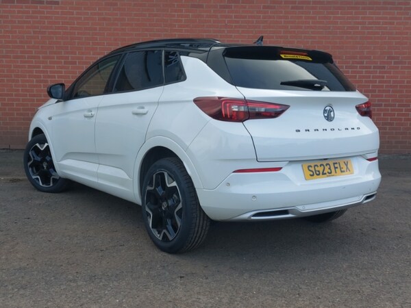 Used Vauxhall Grandland 2023 for sale - 76237975: Photo 3
