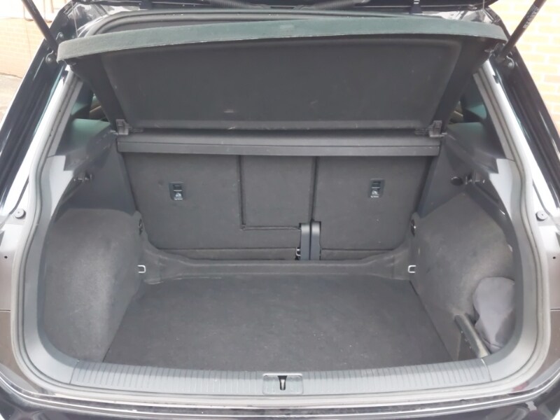 Used Volkswagen Tiguan 2023 for sale - 77731729: Photo 8