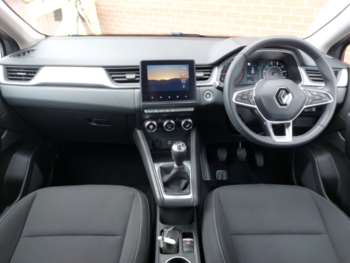 Used Renault Captur 2021 for sale - 74836882: Photo