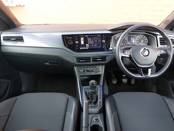 Used Volkswagen Polo 2018 for sale - 78113792: Photo