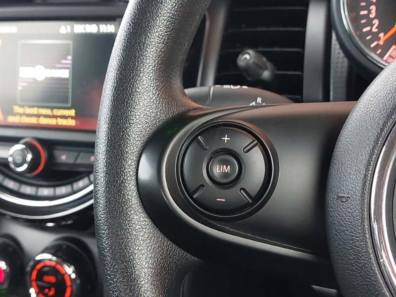 Used MINI Hatch 2020 for sale - 76827184: Photo 11