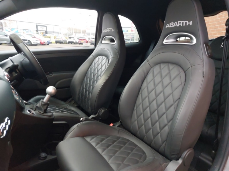 Used Abarth 695 2023 for sale - 77329918: Photo 12