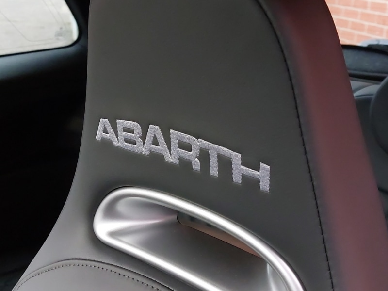 Used Abarth 695 2023 for sale - 77329918: Photo 14