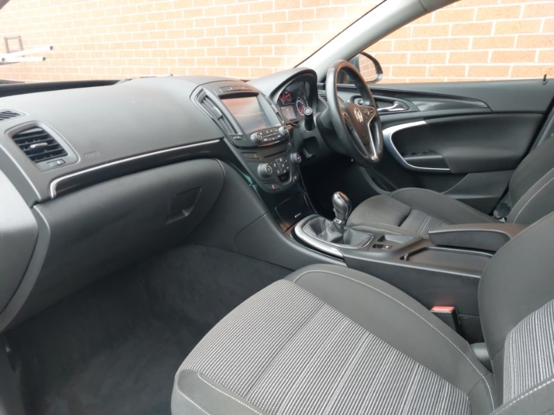 Used Vauxhall Insignia 2015 for sale - 78041337: Photo 5