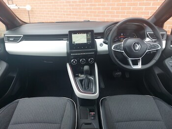Used Renault Clio 2023 for sale - 78853644: Photo