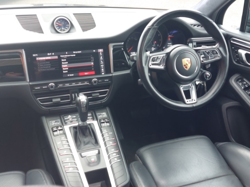 Used Porsche Macan 2020 for sale - 77678200: Photo 14
