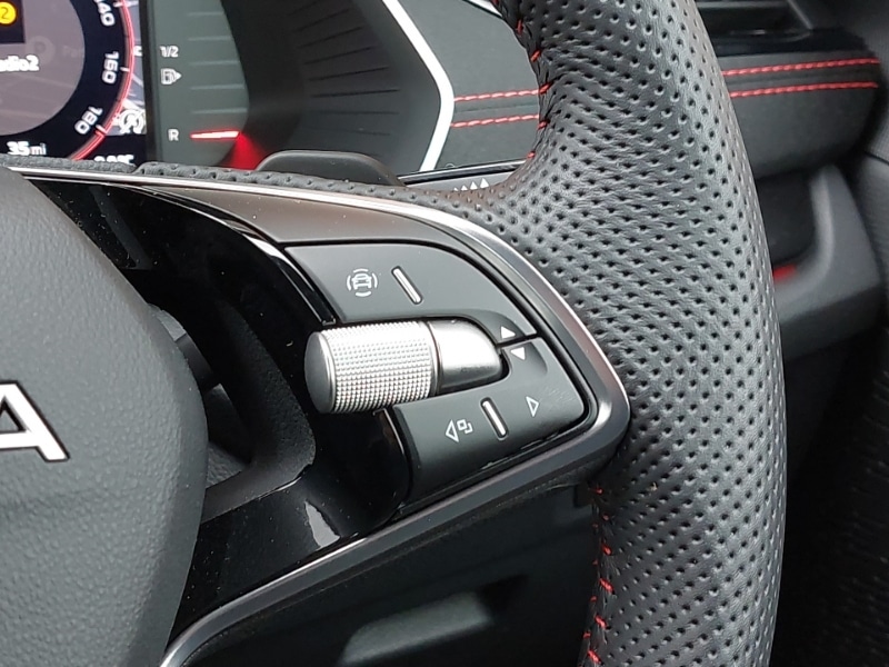 Used Skoda Octavia 2025 for sale - 77623528: Photo 10