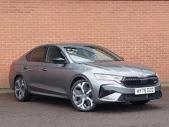 Used Skoda Octavia 2025 for sale - 77623528: Photo