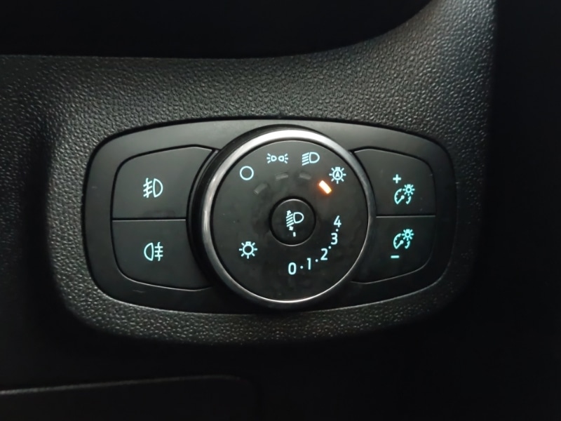 Used Ford Fiesta 2018 for sale - 76726305: Photo 17