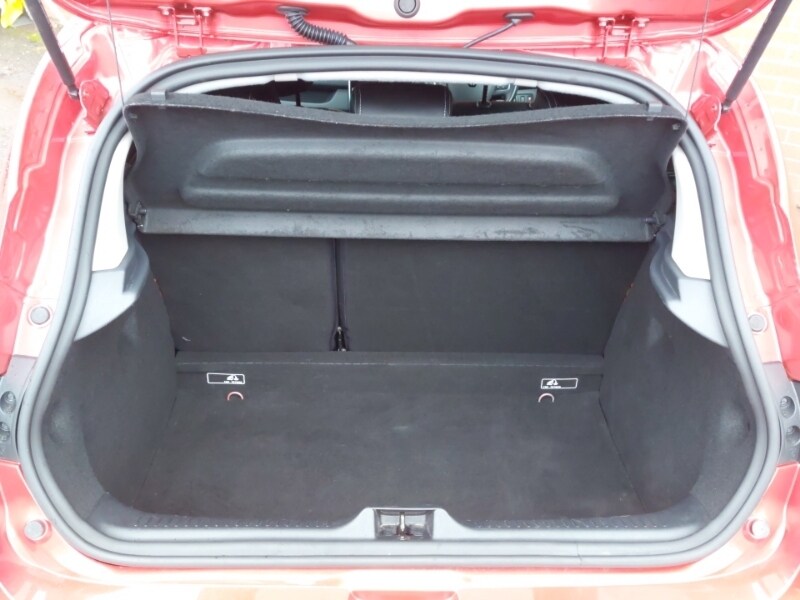 Used Renault Clio 2019 for sale - 76816406: Photo 8