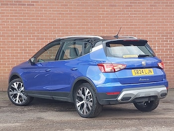 Used SEAT Arona 2024 for sale - 77405371: Photo