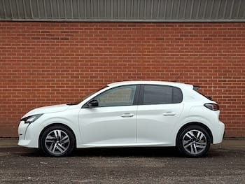 Used Peugeot 208 2023 for sale - 79747154: Photo