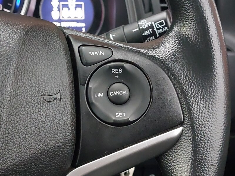 Used Honda Jazz 2018 for sale - 77197899: Photo 10