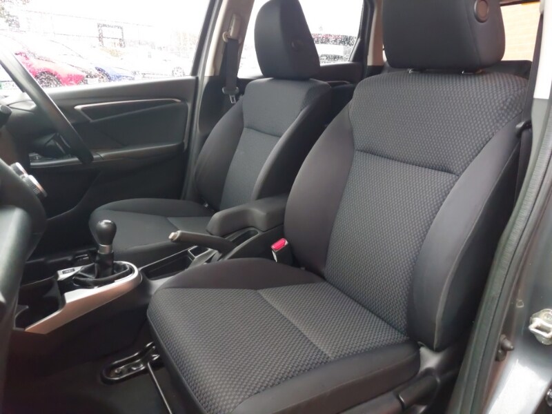 Used Honda Jazz 2018 for sale - 77197899: Photo 12