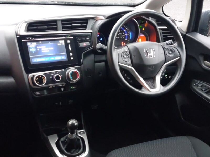Used Honda Jazz 2018 for sale - 77197899: Photo 13