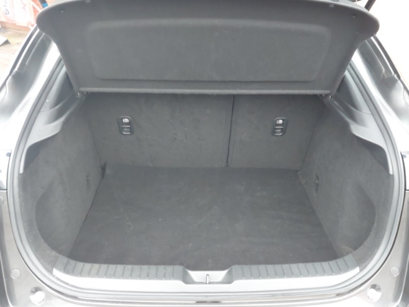 Used Mazda CX-30 2023 for sale - 77439415: Photo 8