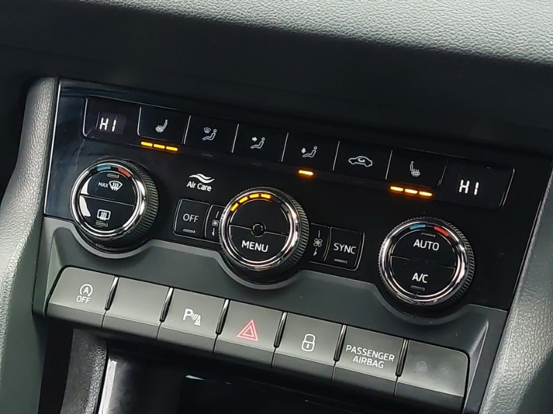 Used Skoda Karoq 2024 for sale - 76325374: Photo 17