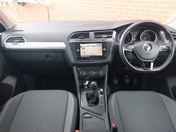 Used Volkswagen Tiguan 2019 for sale - 78910428: Photo
