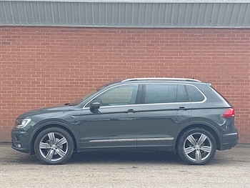 Used Volkswagen Tiguan 2019 for sale - 78910428: Photo