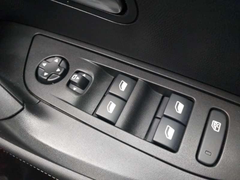 Used Peugeot 2008 2022 for sale - 76380451: Photo 12