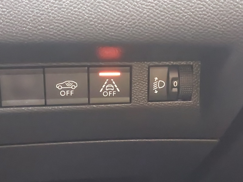 Used Peugeot 2008 2022 for sale - 76380451: Photo 18