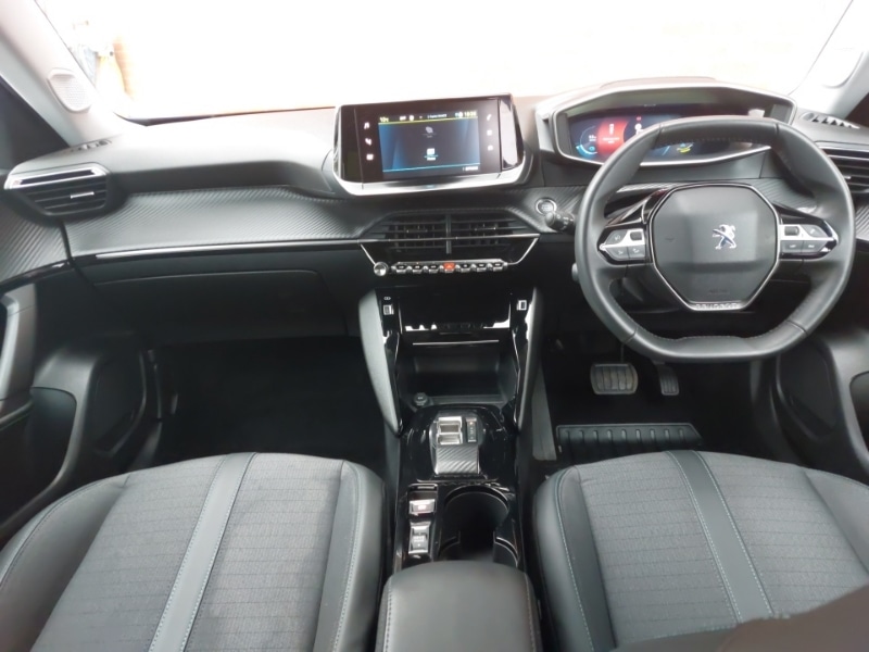 Used Peugeot 2008 2022 for sale - 76380451: Photo 2