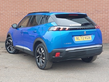 Used Peugeot 2008 2022 for sale - 76380451: Photo