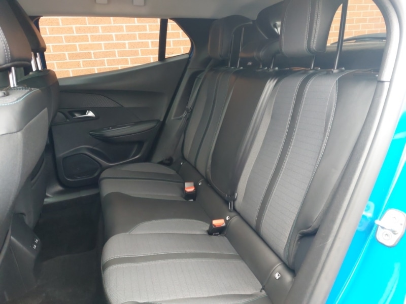 Used Peugeot 2008 2022 for sale - 76380451: Photo 6