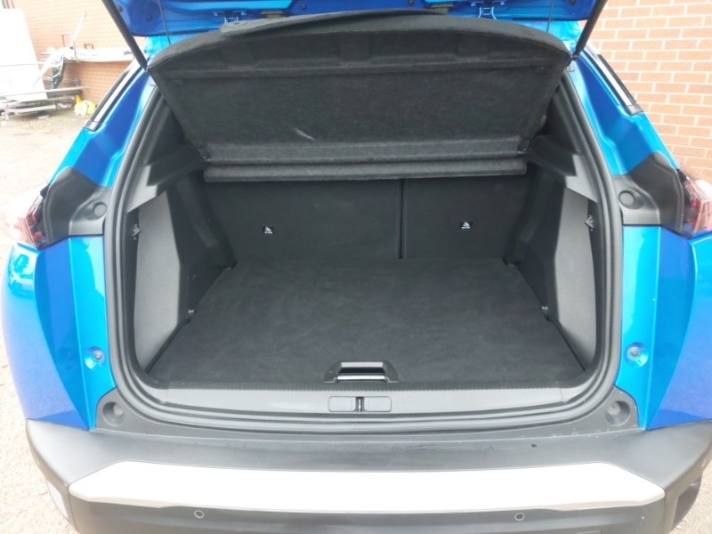 Used Peugeot 2008 2022 for sale - 76380451: Photo 8