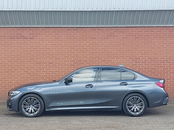 Used BMW 3 Series 2020 for sale - 79474643: Photo