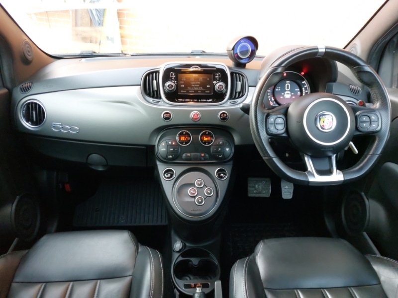 Used Abarth 595 2018 for sale - 76365401: Photo 2