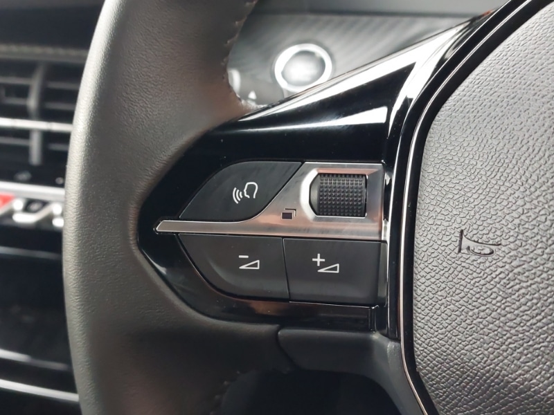 Used Peugeot 2008 2024 for sale - 76834584: Photo 11