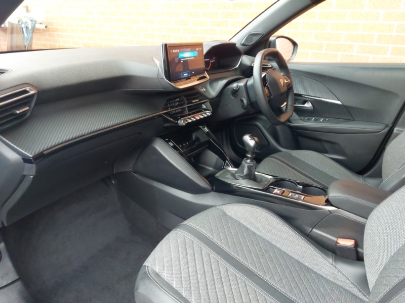 Used Peugeot 2008 2024 for sale - 76834584: Photo 5