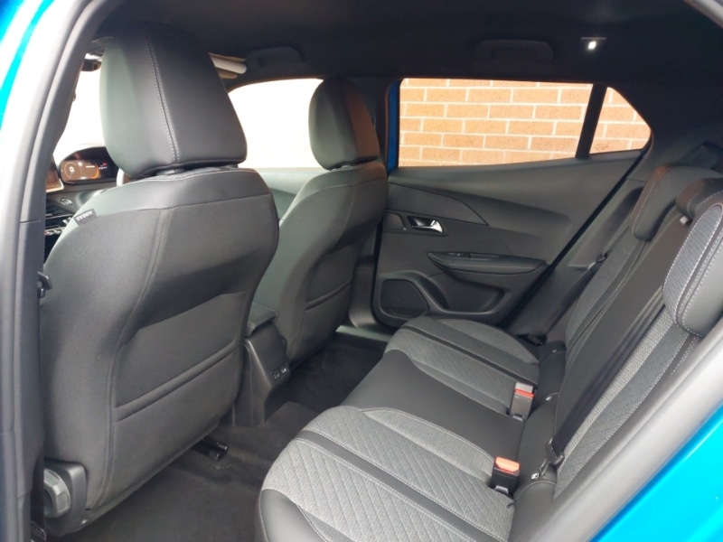 Used Peugeot 2008 2024 for sale - 76834584: Photo 6