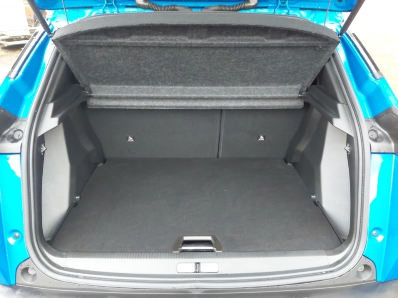 Used Peugeot 2008 2024 for sale - 76834584: Photo 8