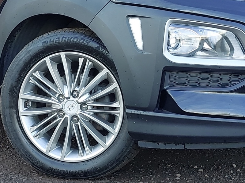 Used Hyundai KONA 2018 for sale - 76358892: Photo 9