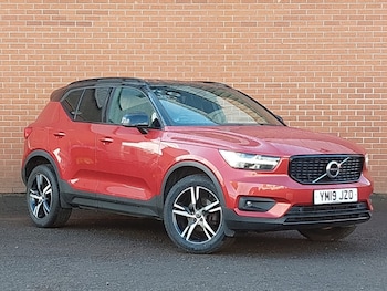 Volvo - XC40