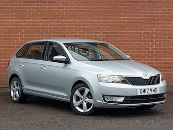 Used Skoda Rapid Spaceback 2017 for sale - 77816610: Photo